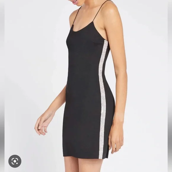 Alice + Olivia | Dresses | Alice And Olivia Black Mini Dress | Poshmark